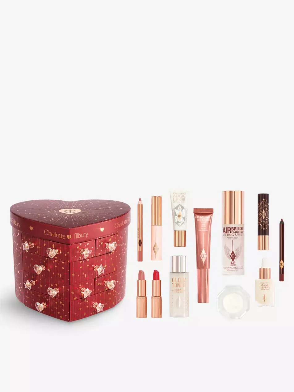 CHARLOTTE TILBURY