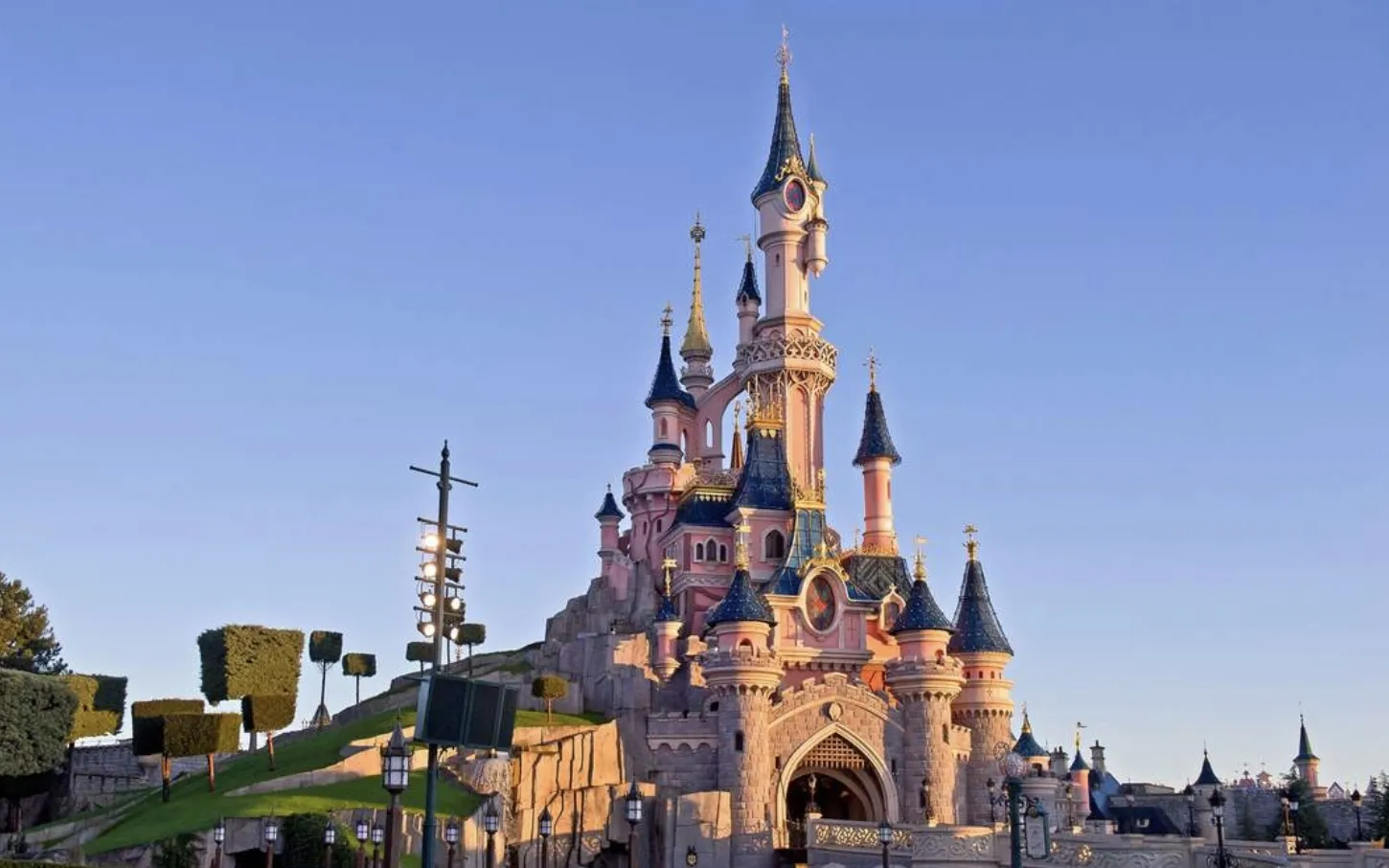 Disneyland Paris Theme Park Ticket 